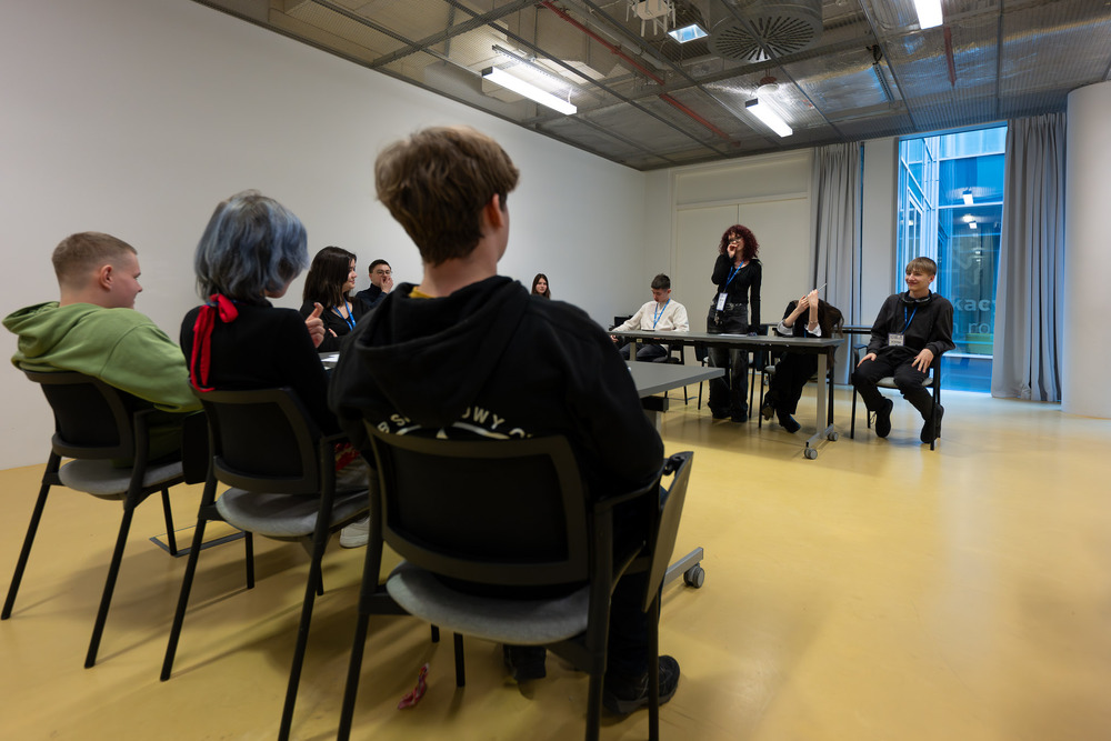 Szkolenie przygotowujące młodzież do udziału w XI edycji Turnieju Debat Historycznych IPN. Fot.: IPN Krzysztof Łojko