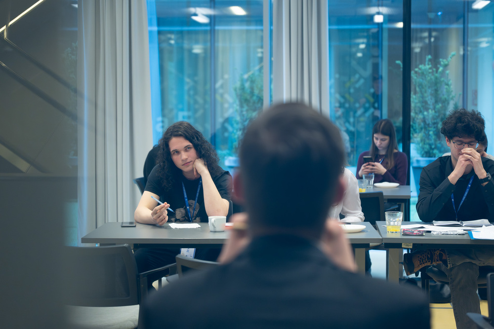 Szkolenie przygotowujące młodzież do udziału w XI edycji Turnieju Debat Historycznych IPN. Fot.: IPN Krzysztof Łojko