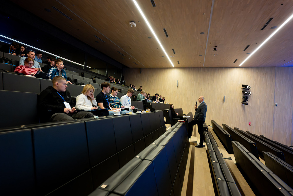 Szkolenie przygotowujące młodzież do udziału w XI edycji Turnieju Debat Historycznych IPN. Fot.: IPN Krzysztof Łojko