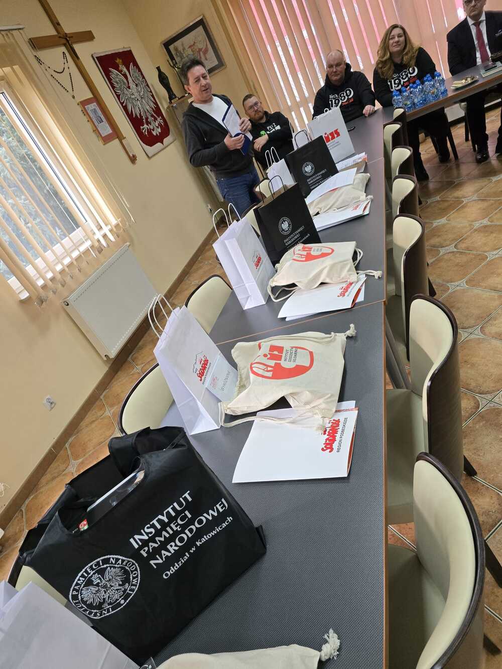 Podsumowanie V edycji Konkursu Plastycznego „Solidarność w oczach młodzieży”. Fot. Region Podbeskidzie NSZZ „Solidarność”