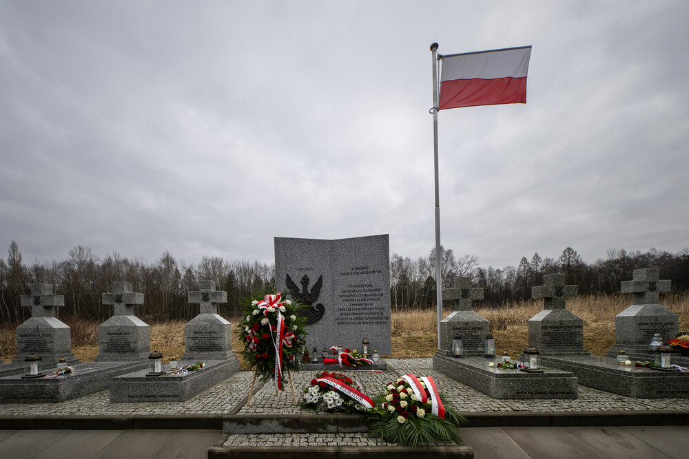 Kwatera Żołnierzy Niezłomnych (sektor 18, rząd 1) na cmentarzu komunalnym przy ul. Murckowskiej w Katowicach. Fot. Krzysztof Łojko/IPN