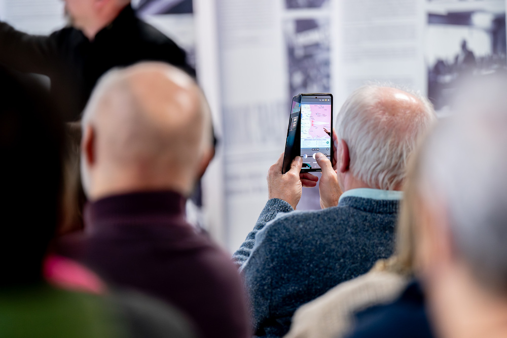 Wykład „Katyń. Fakty – opinie – kłamstwa” dla słuchaczy Uniwersytetu Trzeciego Wieku w Rudach. Fot.: IPN Krzysztof Łojko