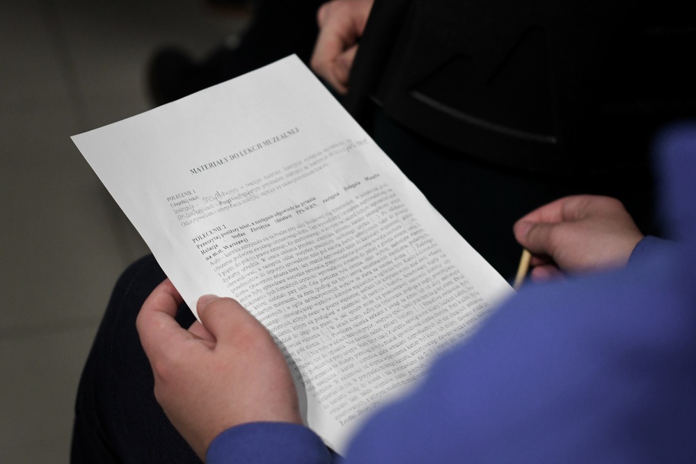 Wyjazd uczestników projektu IPN „Łączka i inne miejsca poszukiwań” do Warszawy. Fot. Adam Kondracki/IPN