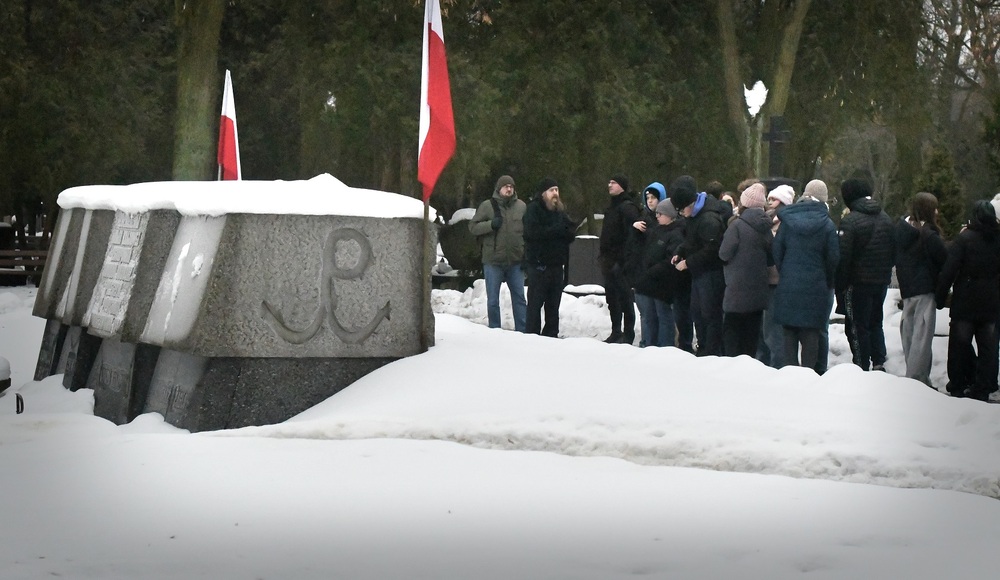 Wyjazd uczestników projektu IPN „Łączka i inne miejsca poszukiwań” do Warszawy. Fot. Adam Kondracki/IPN