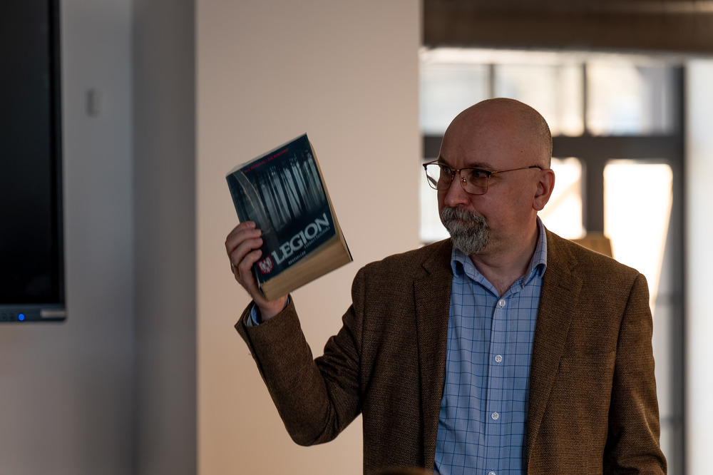 Prelekcja o akcji „Lawina” w w Miejskiej Bibliotece Publicznej w Pszowie, 5 marca 2026. Fot.: IPN Krzysztof Łojko