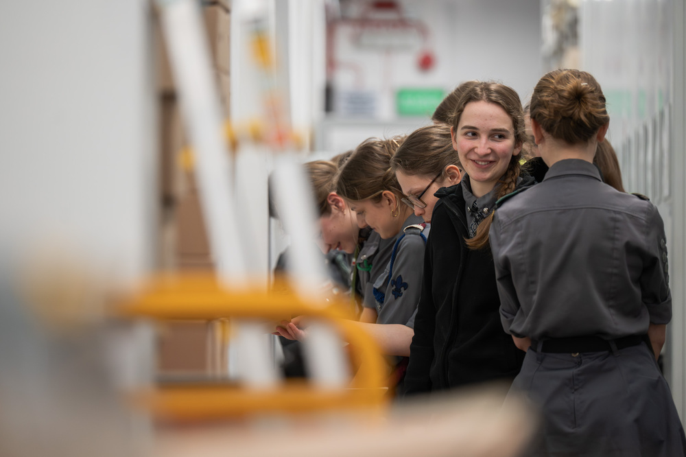 Zajęcia archiwalne dla harcerek z Hufca Harcerek ZHR na Podbeskidziu im. Zofii Kossak. Fot.: IPN Krzysztof Łojko