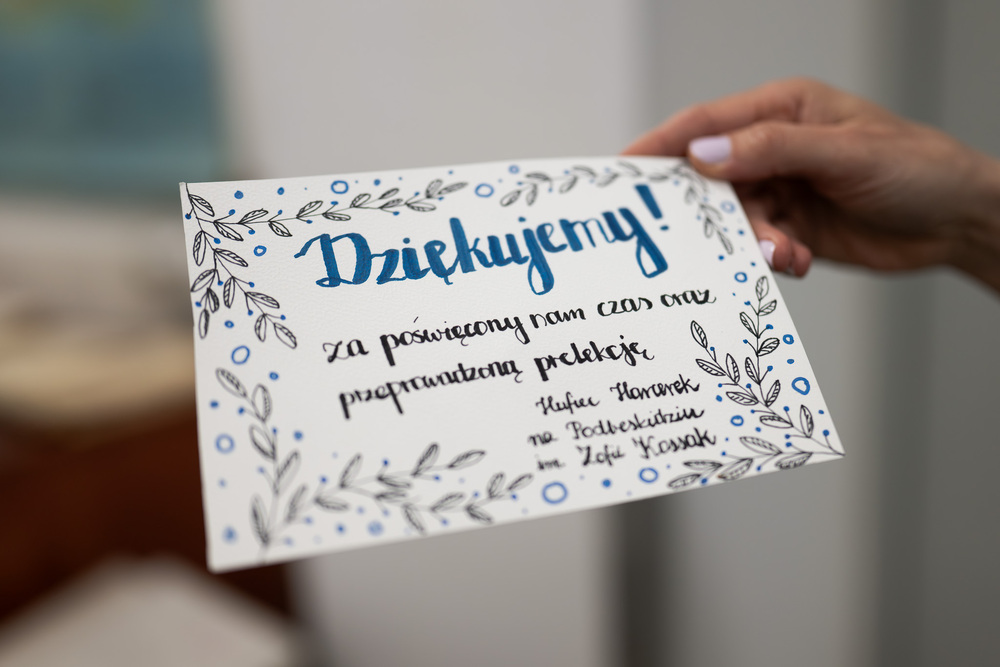 Zajęcia archiwalne dla harcerek z Hufca Harcerek ZHR na Podbeskidziu im. Zofii Kossak. Fot.: IPN Krzysztof Łojko