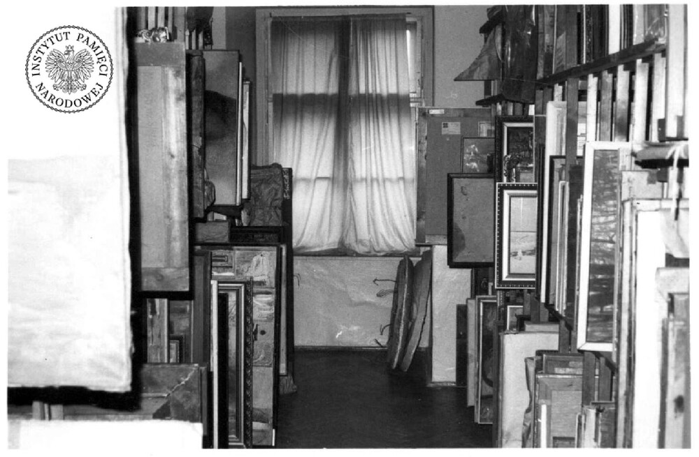 Magazyn obrazów (IPN Ka 047/1917)