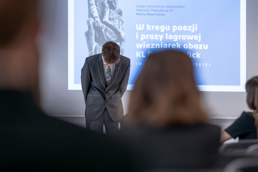 „W kręgu poezji i prozy lagrowej więźniarek KL Ravensbrück im. Wandy Półtawskiej”. Fot.: IPN Krzysztof Łojko