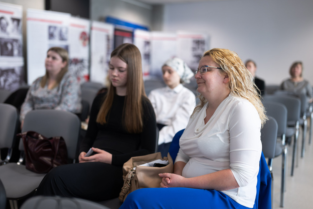 „W kręgu poezji i prozy lagrowej więźniarek KL Ravensbrück im. Wandy Półtawskiej”. Fot.: IPN Krzysztof Łojko