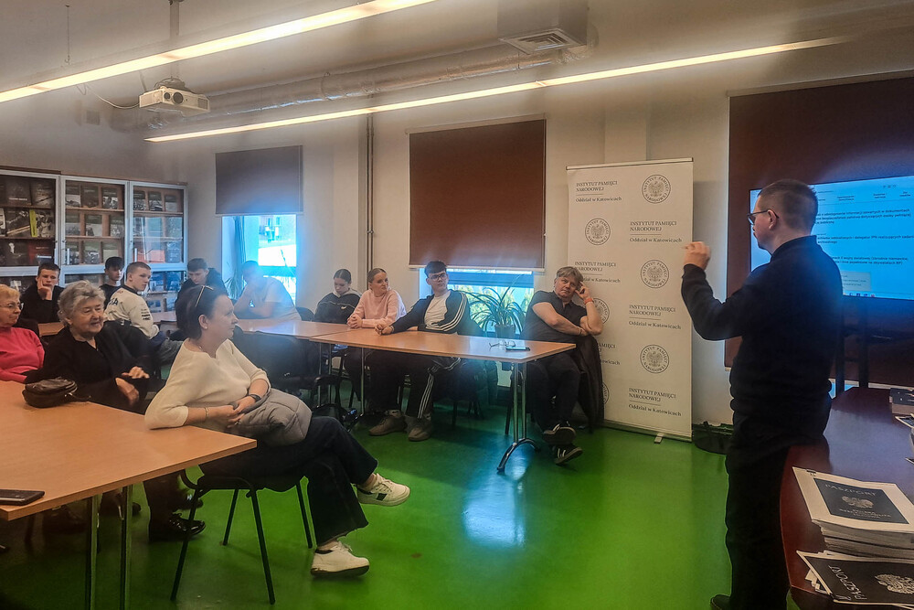 Zajęcia edukacyjne „Co kryją archiwa IPN?” – Katowice, 18 marca 2026