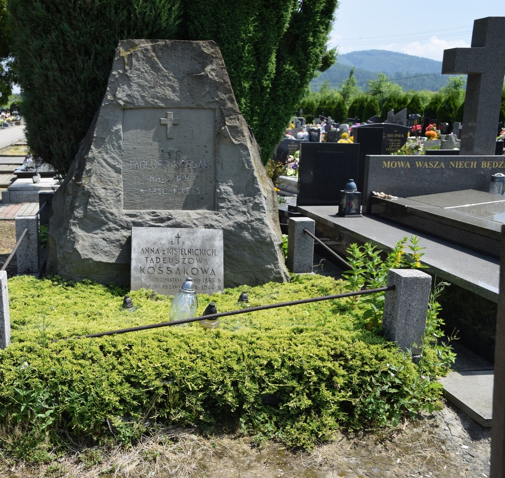 Grób Tadeusza Kossaka. Fot. Jan Kwaśniewicz/IPN