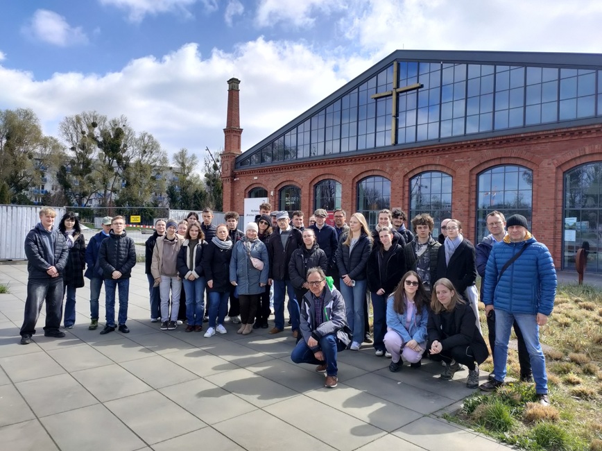 Edukacyjny wyjazd podbeskidzkich licealistów. Fot. Artur Kasprzykowski/IPN