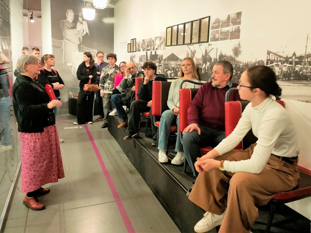 Edukacyjny wyjazd podbeskidzkich licealistów. Fot. Artur Kasprzykowski/IPN