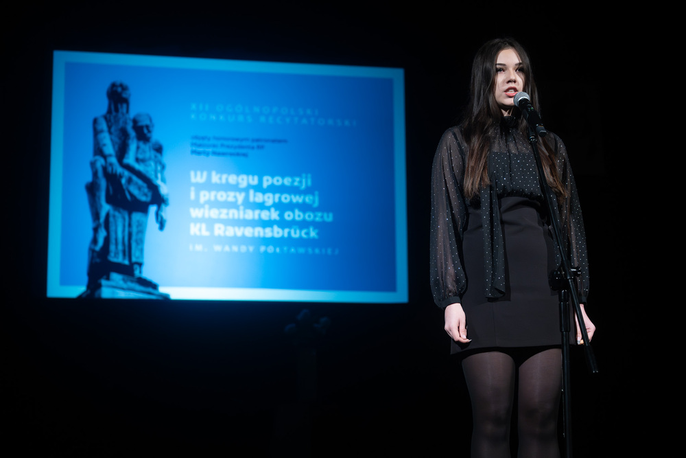 Galeria finału XII edycji ogólnopolskiego konkursu recytatorskiego. Fot.: IPN Krzysztof Łojko