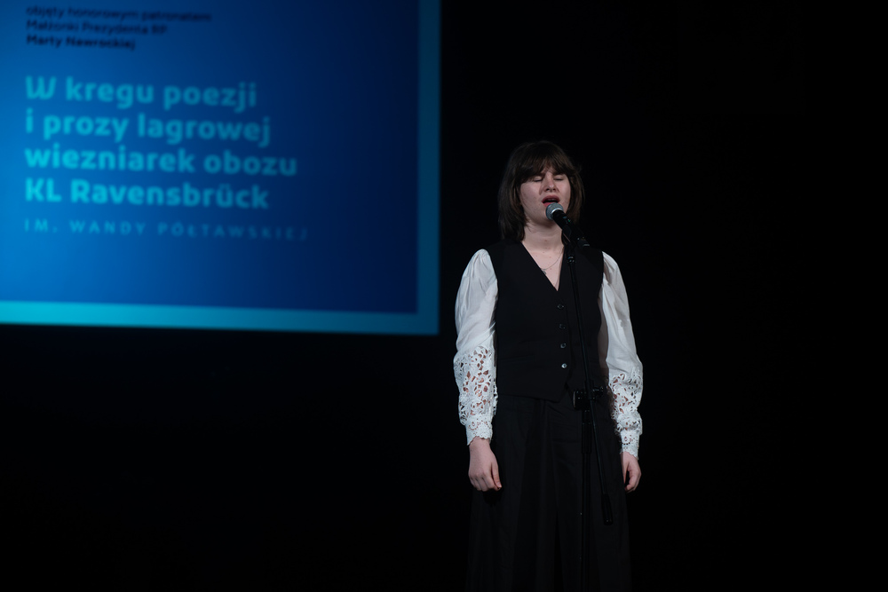 Galeria finału XII edycji ogólnopolskiego konkursu recytatorskiego. Fot.: IPN Krzysztof Łojko