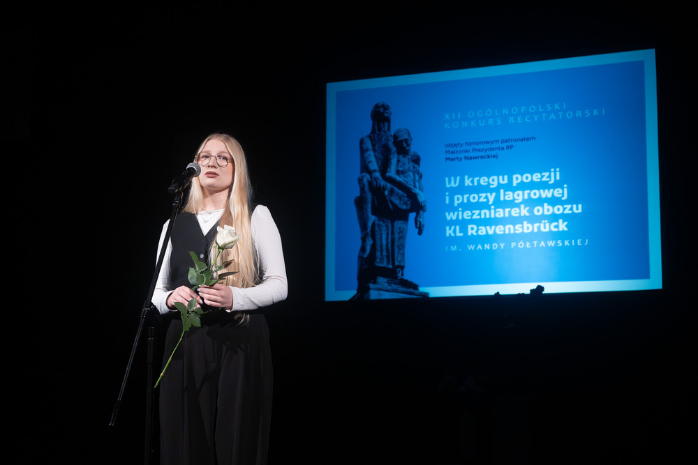 Galeria finału XII edycji ogólnopolskiego konkursu recytatorskiego. Fot.: IPN Krzysztof Łojko