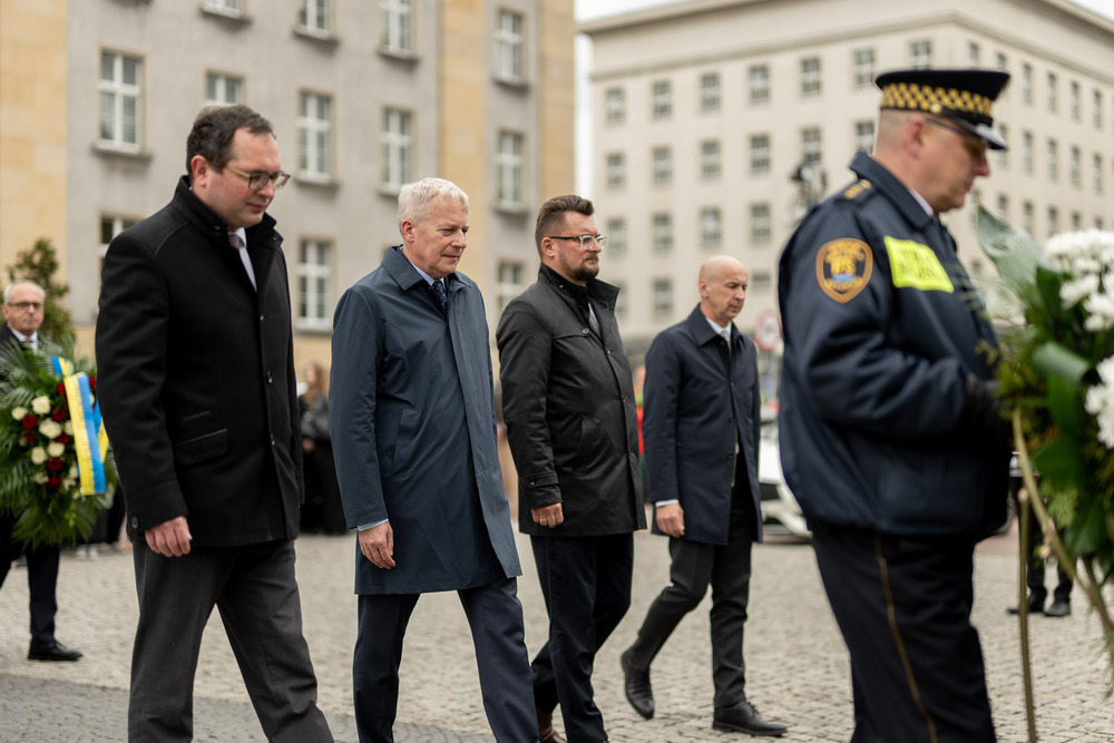 Katowice oddały hołd Wielkiemu Synowi Ziemi Śląskiej. Fot.: IPN Krzysztof Łojko