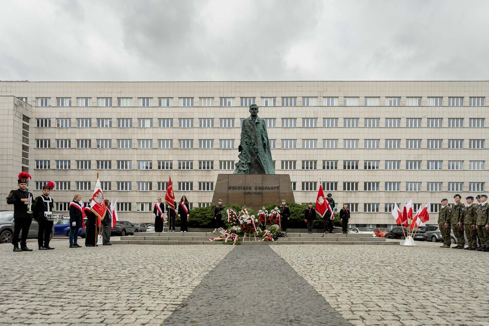Katowice oddały hołd Wielkiemu Synowi Ziemi Śląskiej. Fot.: IPN Krzysztof Łojko