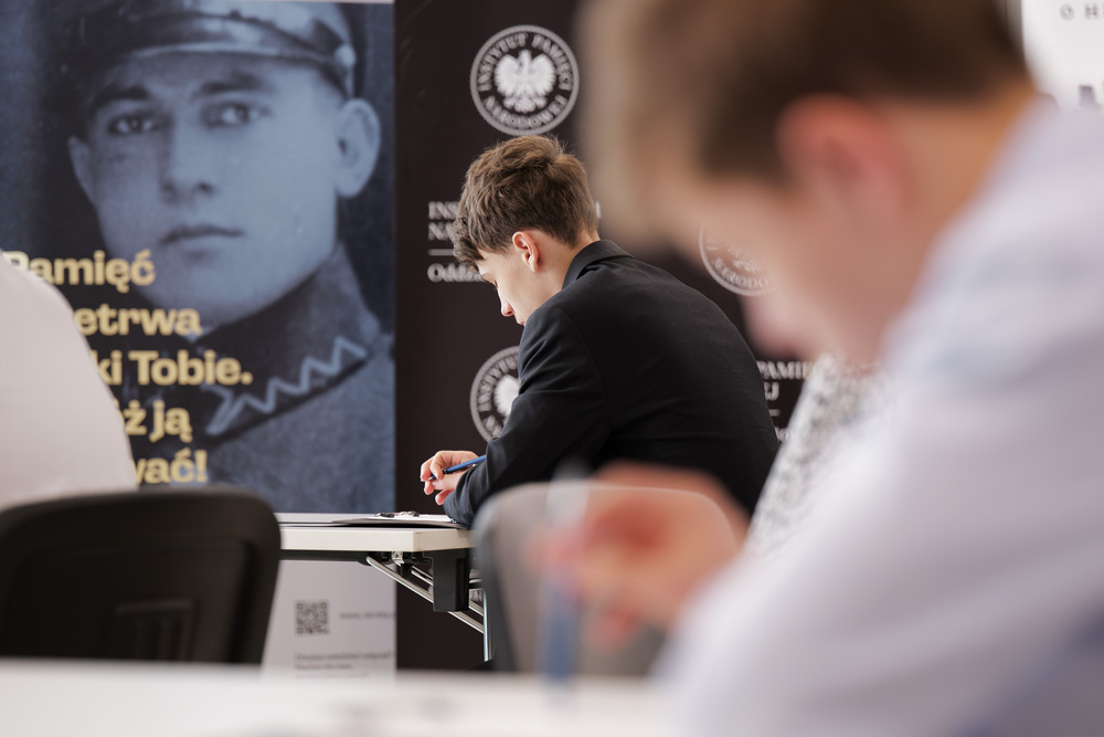 inał Miejskiego Konkursu Biograficznego „Światło w mroku. Odwaga. Solidarność. Człowieczeństwo”. Fot.: IPN Krzysztof Łojko