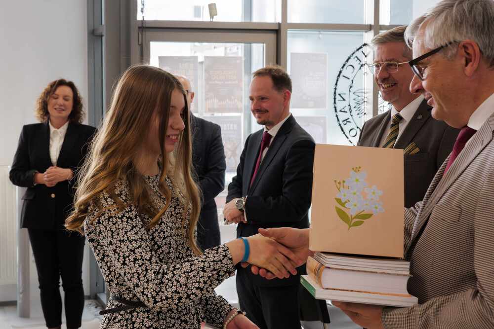 inał Miejskiego Konkursu Biograficznego „Światło w mroku. Odwaga. Solidarność. Człowieczeństwo”. Fot.: IPN Krzysztof Łojko