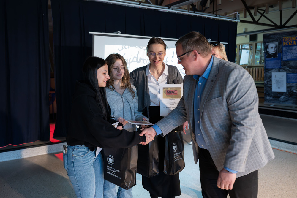 Uroczystość wręczenia nagród laureatkom konkursu „Kresy – ziemie polskie w XX wieku” w Gliwicach. 21 kwietnia 2026. Fot.: IPN Krzysztof Łojko
