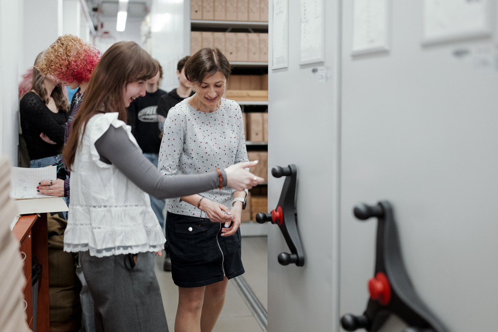 Zajęcia edukacyjne i wizyta studentów w Oddziałowym Archiwum IPN w Katowicach. Fot.: IPN Krzysztof Łojko