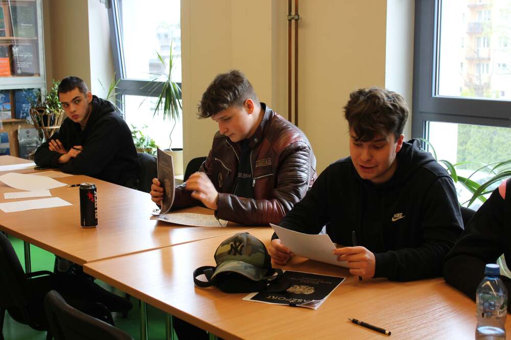 Zajęcia edukacyjne i wizyta studentów w Oddziałowym Archiwum IPN w Katowicach. Fot.: IPN Renata Skoczek