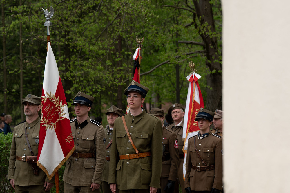 Uroczystości pogrzebowe żołnierzy NSZ ze zgrupowania kpt. Henryka Flamego „Bartka” – Kamesznica, 7 maja 2026. Fot.: IPN Krzysztof Łojko