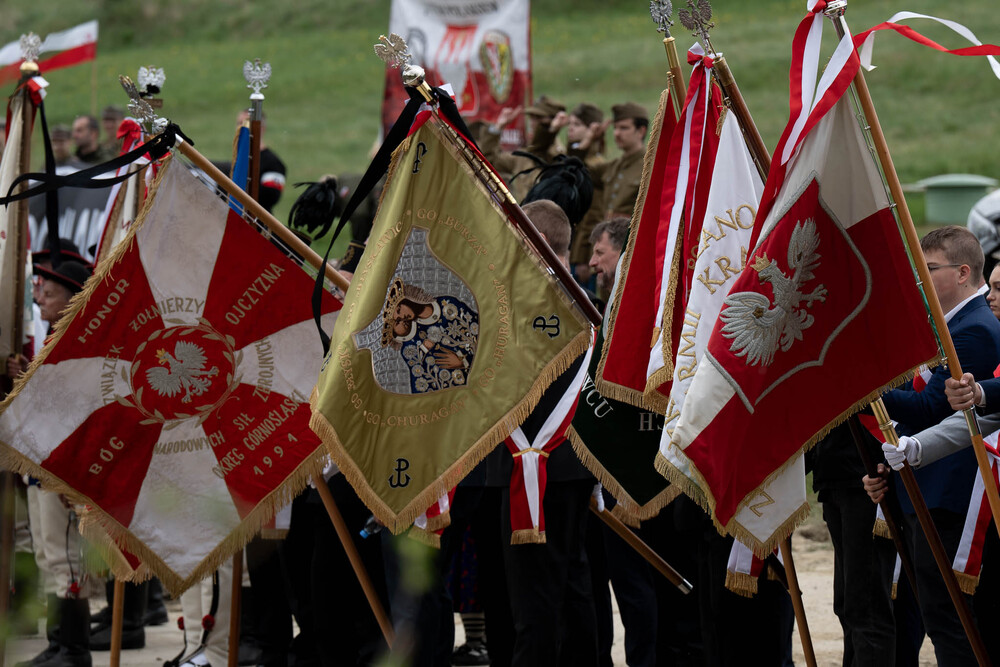 Uroczystości pogrzebowe żołnierzy NSZ ze zgrupowania kpt. Henryka Flamego „Bartka” – Kamesznica, 7 maja 2026. Fot.: IPN Krzysztof Łojko