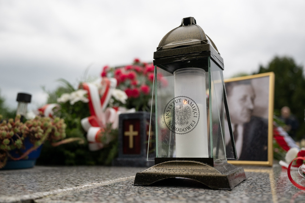 roczystość oznaczenia wspólnego grobu Piotra Błaszaka i Heliodora Rozynka plakietą „Grób Weterana Walk o Wolność i Niepodległość Polski” – Katowice, 15 maja 2026. Fot.: IPN Krzysztof Łojko