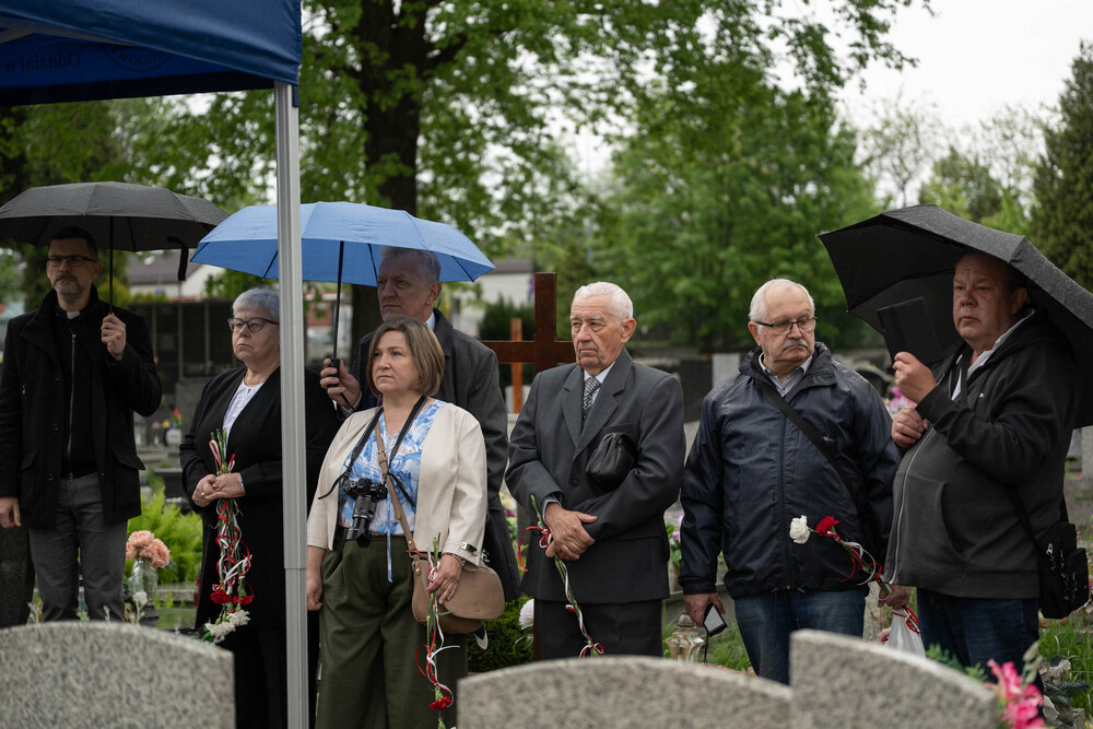 roczystość oznaczenia wspólnego grobu Piotra Błaszaka i Heliodora Rozynka plakietą „Grób Weterana Walk o Wolność i Niepodległość Polski” – Katowice, 15 maja 2026. Fot.: IPN Krzysztof Łojko