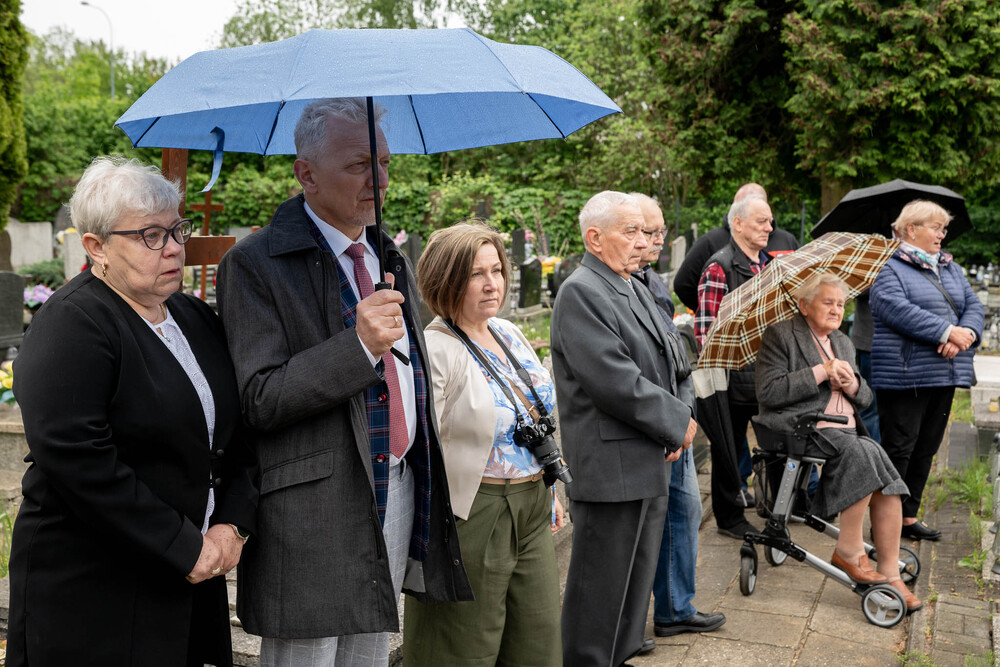 roczystość oznaczenia wspólnego grobu Piotra Błaszaka i Heliodora Rozynka plakietą „Grób Weterana Walk o Wolność i Niepodległość Polski” – Katowice, 15 maja 2026. Fot.: IPN Krzysztof Łojko