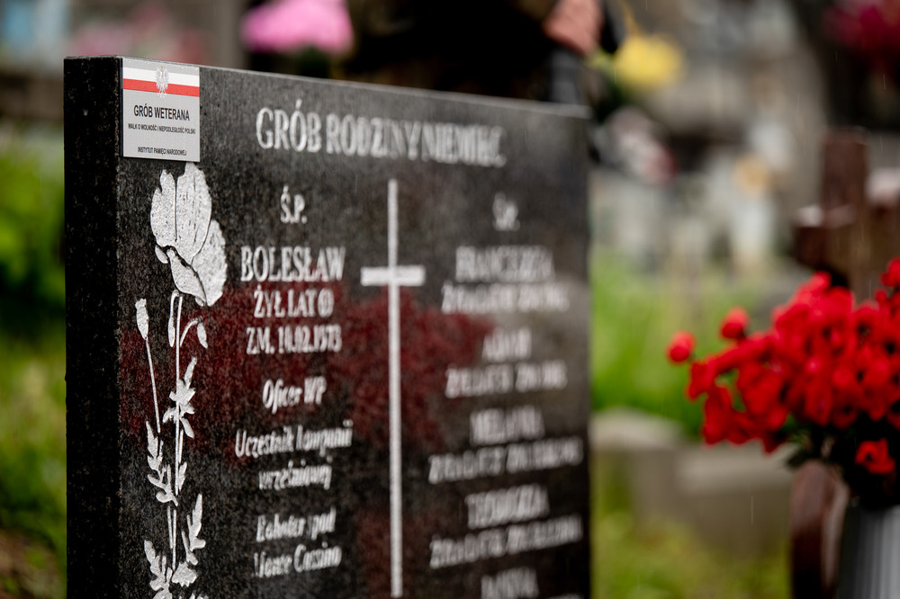 Uroczystość oznaczenia grobu Bolesława Niemca plakietą „Grób Weterana Walk o Wolność i Niepodległość Polski” – Będzin, 18 maja 2026. Fot.: IPN Krzysztof Łojko