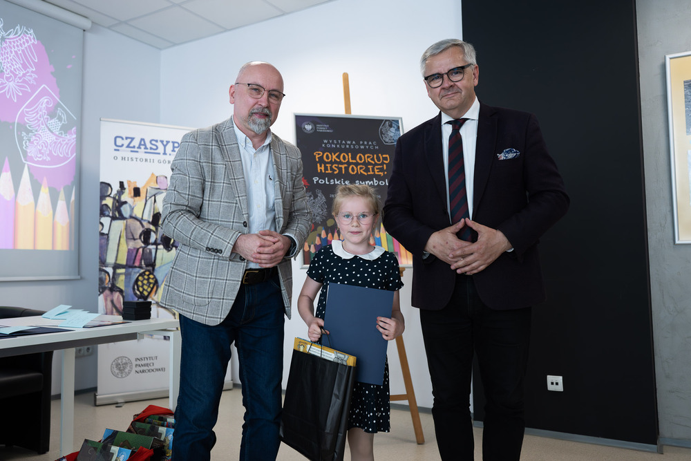 Uroczysty finał konkursu plastycznego "Pokoloruj historię! Polskie symbole". Fot.: IPN Krzysztof Łojko