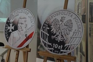 Prezentacja monety kolekcjonerskiej NBP upamiętniającej gen. Augusta Emila Fieldorfa „Nila”.