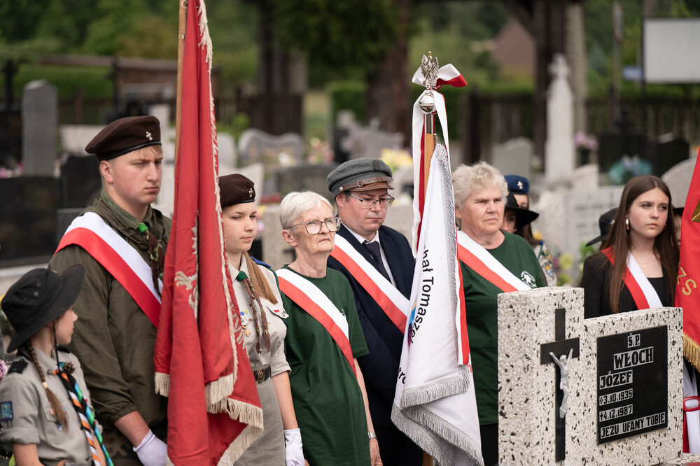 Uroczystość oznaczenia grobu Jana Klicha znakiem pamięci ,,Tobie Polsko” – Cięcina. Fot.: IPN Krzysztof Łojko