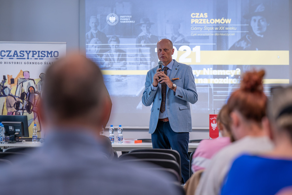 Cykl warsztatów dla nauczycieli „Czas przełomów – Górny Śląsk w XX wieku" – „1921. Polska czy Niemcy? Wokół plebiscytu i powstań śląskich". Fot.: IPN Krzysztof Łojko