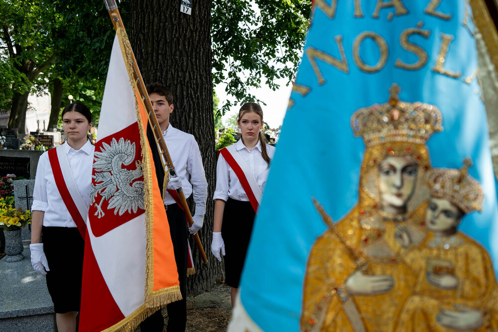 Uroczystość oznaczenia grobów weteranów powstań śląskich znakiem pamięci ,,Tobie Polsko”. Fot.: IPN Krzysztof Łojko