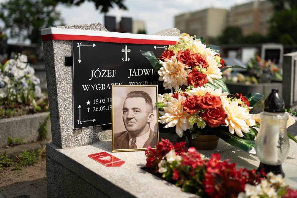 Uroczystość oznaczenia grobów weteranów powstań śląskich znakiem pamięci ,,Tobie Polsko”. Fot.: IPN Krzysztof Łojko