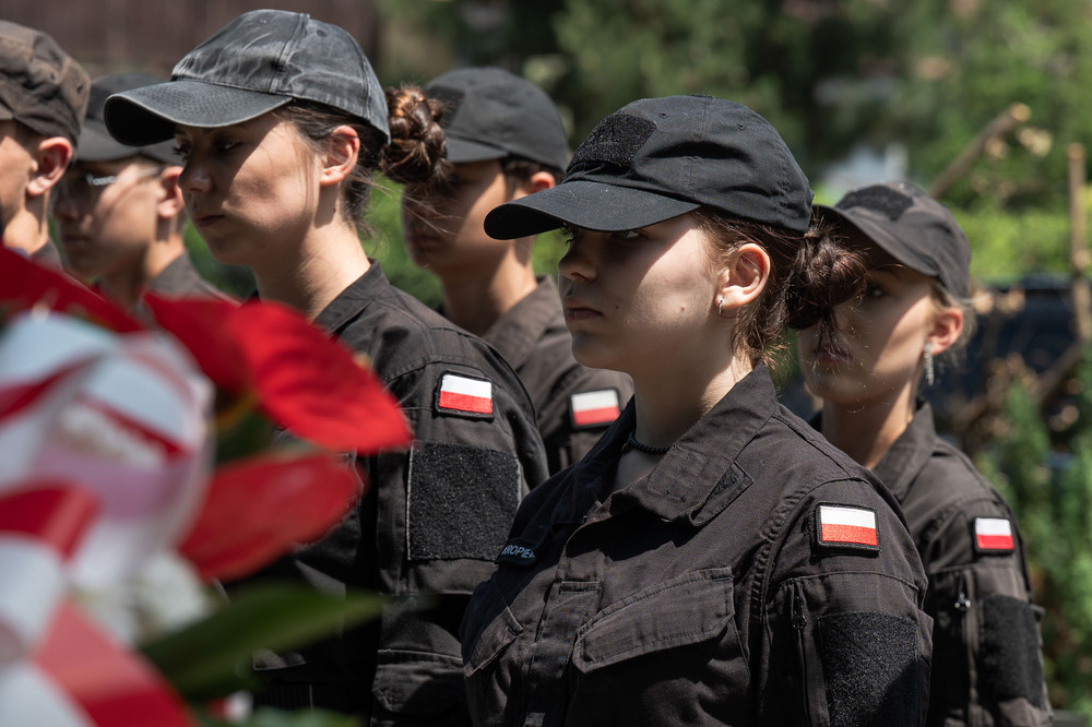 Uroczystość oznaczenia znakiem pamięci „Tobie Polsko” grobu śp. Marii Kujawskiej. Fot.: IPN Krzysztof Łojko