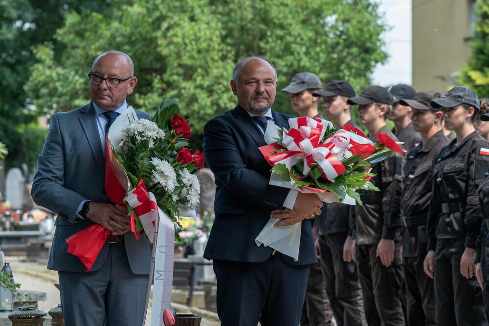 Uroczystość oznaczenia znakiem pamięci „Tobie Polsko” grobu śp. Marii Kujawskiej. Fot.: IPN Krzysztof Łojko