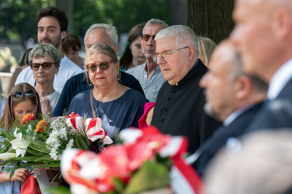 Uroczystość oznaczenia znakiem pamięci „Tobie Polsko” grobu śp. Marii Kujawskiej. Fot.: IPN Krzysztof Łojko