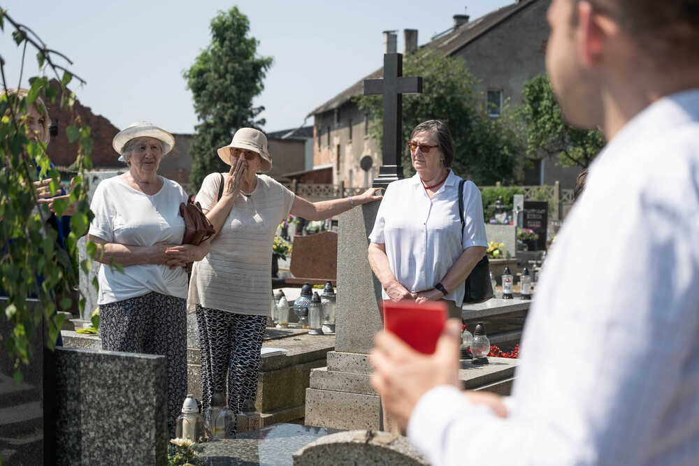 Uroczystość oznaczenia znakiem pamięci „Tobie Polsko” grobu śp. Jana Łapoka. Fot.: IPN Krzysztof Łojko