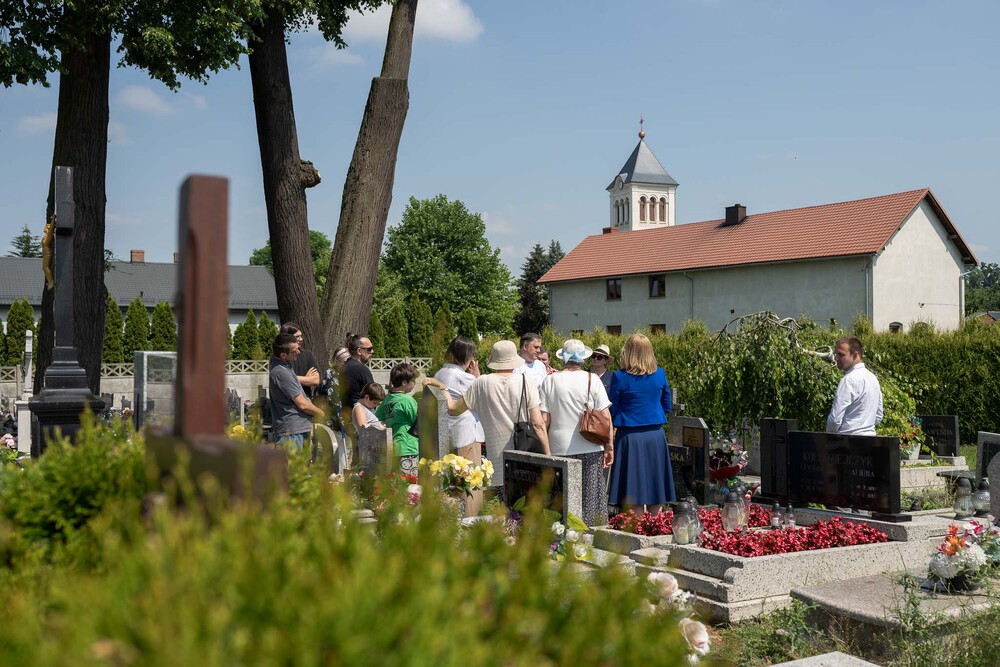 Uroczystość oznaczenia znakiem pamięci „Tobie Polsko” grobu śp. Jana Łapoka. Fot.: IPN Krzysztof Łojko