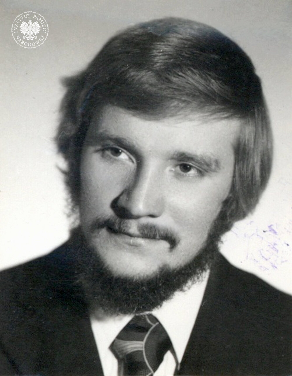 Jerzy Kukuczka, fotografia z akt paszportowych (IPN Ka 620/22418, t. 2)