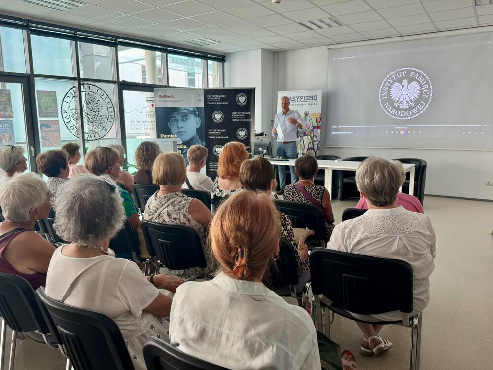 Pokaz pierwszego odcinka filmu „Szlak Nadziei. Bitwa o Monte Cassino”. Fot. Aleksandra Korol-Chudy/IPN