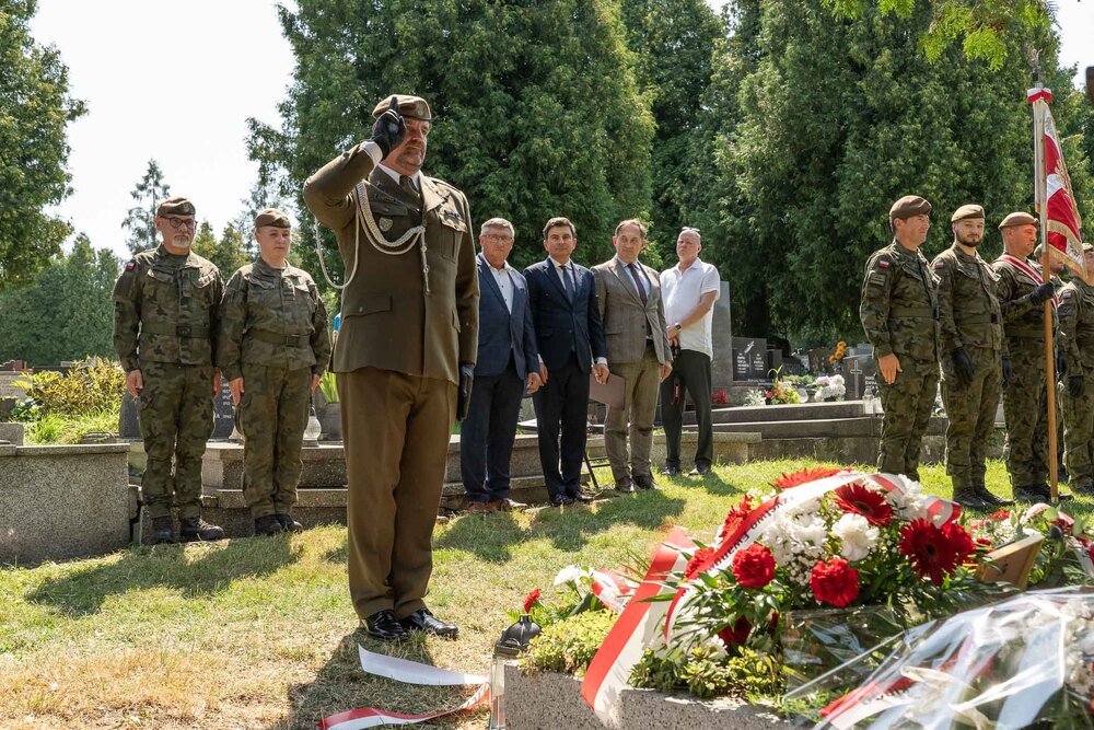 Upamiętnimy dr. Jana Władysława Kubisza w 82. rocznicę wybuchu Powstania Warszawskiego. Fot.: IPN Krzysztof Łojko