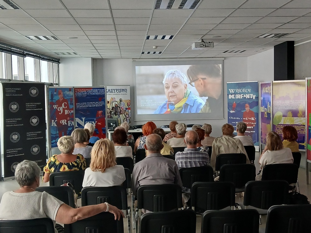 Pokaz trzeciego odcinka filmu „Szlak Nadziei. Bitwa o Monte Cassino” w Przystanku Historia IPN w Katowicach.