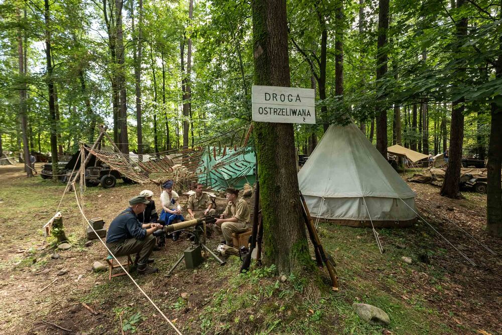 Wydarzenie plenerowe „Historie Frontowe. Nim nastała wolność” – Porąbka, 27-30 sierpnia 2026. Fot.: IPN Krzysztof Łojko